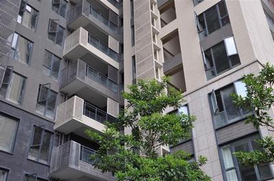 優(you)質(zhi)門業(ye)產(chan)品 外(wai)觀精美、色澤鮮艷且(qie)自(zi)潔環保